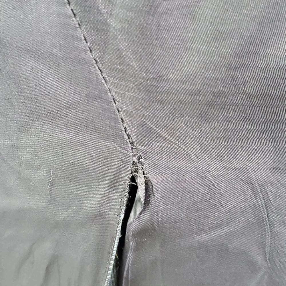 Burberry Men’s Wool Blazer Vintage 2 Button Made in USA